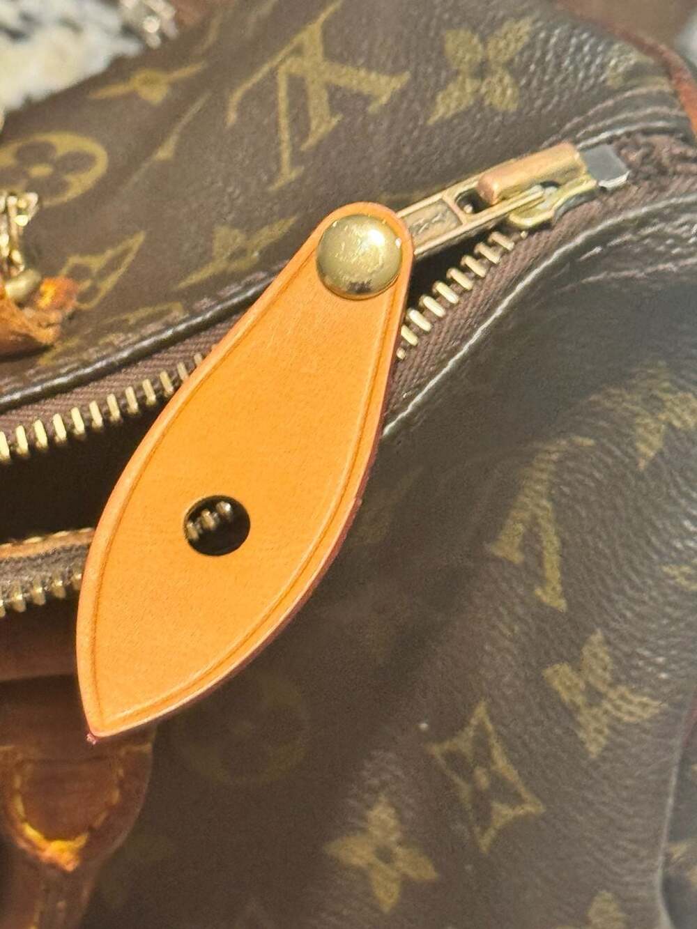 Louis Vuitton Speedy 30 Monogram Handbag Authentic w/ Legit App COA Charm - Picture 8 of 16